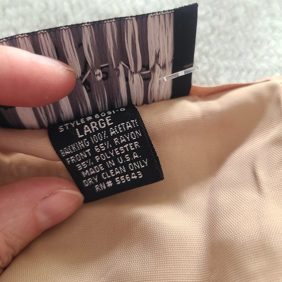 Vintage Tapestry and satin floral 90s Vest - Picture 3 of 4